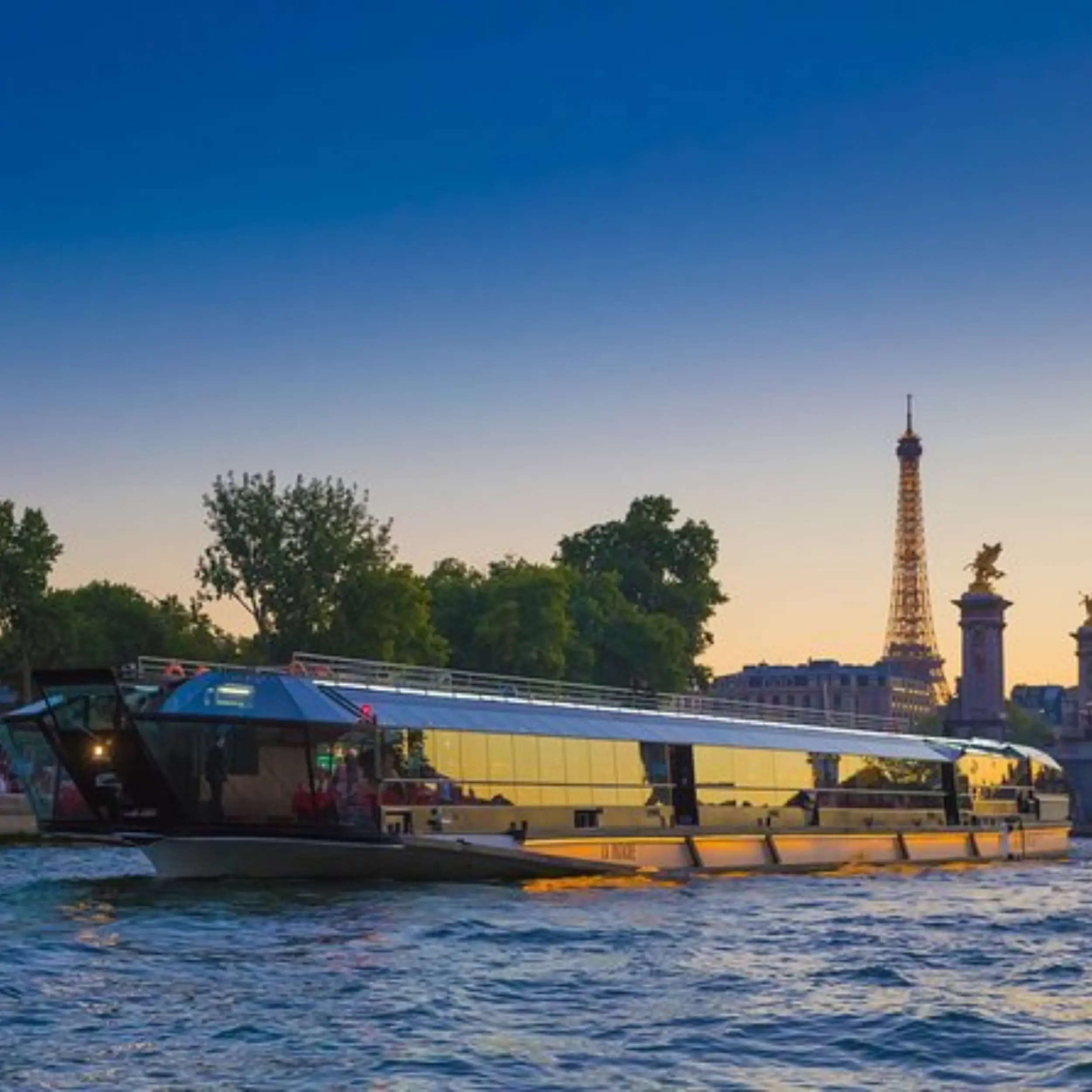 Paris cruise Exterior at Sunset